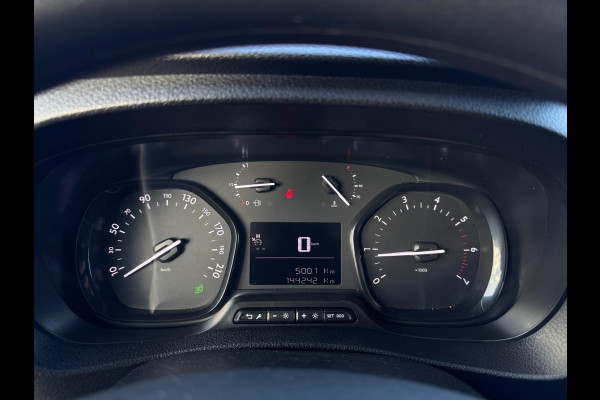 Citroën Jumpy 2.0 BlueHDI 120 XL Club TREKHAAK / 1E EIGENAAR / CAMERA / 3-ZITTER / CARPLAY / CRUISE / LAADVLOER / DAKDRAGERS