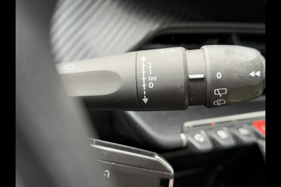 Peugeot 208 BWJ 2021 | 1.2 75PK Like | AIRCO | CRUISE | DAB+ | EL PAKKET | Peugeot 208 BWJ 2021 | 1.2 75PK Like | AIRCO | CRUISE | DAB+ | EL PAKKET |