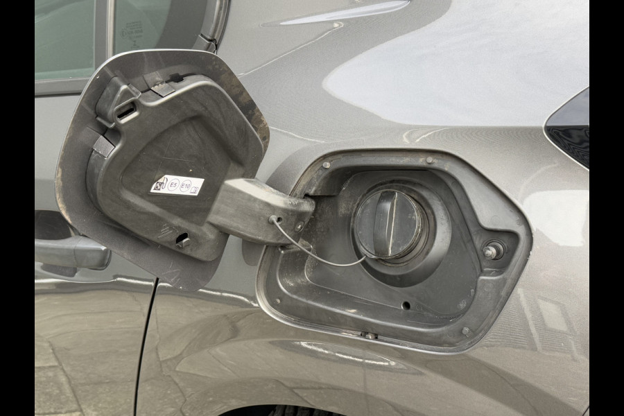 Peugeot 208 BWJ 2021 | 1.2 75PK Like | AIRCO | CRUISE | DAB+ | EL PAKKET | Peugeot 208 BWJ 2021 | 1.2 75PK Like | AIRCO | CRUISE | DAB+ | EL PAKKET |