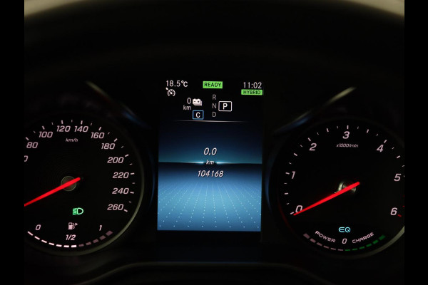 Mercedes-Benz C-Klasse 300de AMG | Trekhaak | Stoelverwarming | Carplay | Leder/Alcantara | Full LED | Navigatie | Camera | Park Assist | Climate control | PHEV | Plug In