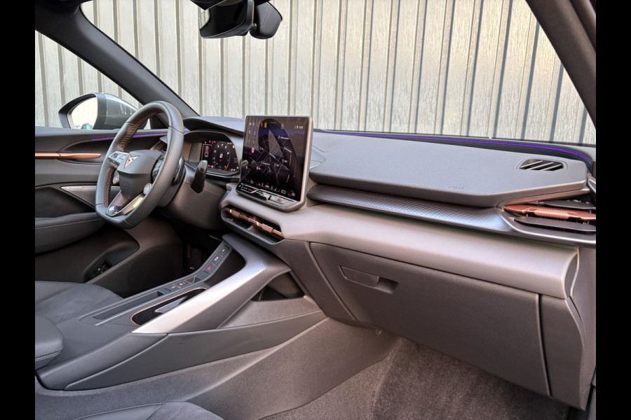 CUPRA Terramar 1.5 TSI e-Hybrid VZ Performance | Sennheiser | 360 Camera | Panodak | Trekhaak wegkl. | Matrix LED | Prijs Rijklaar!! CUPRA Terramar 1.5 TSI e-Hybrid VZ Performance | Sennheiser | 360 Camera | Panodak | Trekhaak wegkl. | Matrix LED | Prijs Rijklaar!!