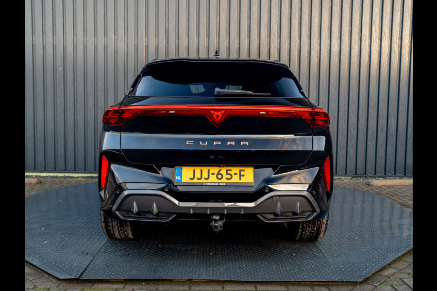 CUPRA Terramar 1.5 TSI e-Hybrid VZ Performance | Sennheiser | 360 Camera | Panodak | Trekhaak wegkl. | Matrix LED | Prijs Rijklaar!! CUPRA Terramar 1.5 TSI e-Hybrid VZ Performance | Sennheiser | 360 Camera | Panodak | Trekhaak wegkl. | Matrix LED | Prijs Rijklaar!!