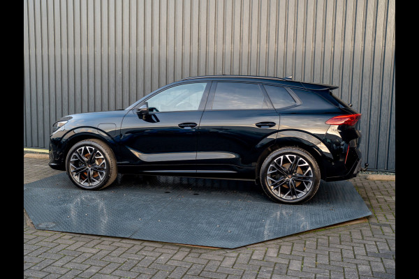 CUPRA Terramar 1.5 TSI e-Hybrid VZ Performance | Sennheiser | 360 Camera | Panodak | Trekhaak wegkl. | Matrix LED | Prijs Rijklaar!! CUPRA Terramar 1.5 TSI e-Hybrid VZ Performance | Sennheiser | 360 Camera | Panodak | Trekhaak wegkl. | Matrix LED | Prijs Rijklaar!!