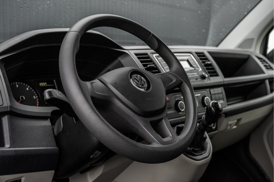 Volkswagen Transporter T6 Kombi 2.0TDI L2H1 | 9-Persoons | Incl. btw en bpm | Cruise | Airco | PDC | Euro 6