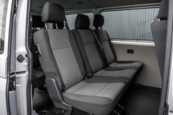 Volkswagen Transporter T6 Kombi 2.0TDI L2H1 | 9-Persoons | Incl. btw en bpm | Cruise | Airco | PDC | Euro 6