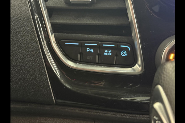 Ford Transit Custom 300 2.0 TDCI L2H1 Limited Dubbele Cabine Automaat Navi Airco 2 Schuifdeuren Trekhaak PDC Carplay DAB