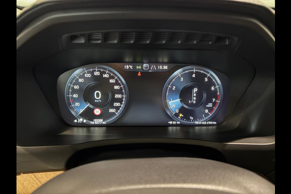 Volvo XC90 T5 AWD Inscription ACC Trekhaak Stoelverwarming 254pk