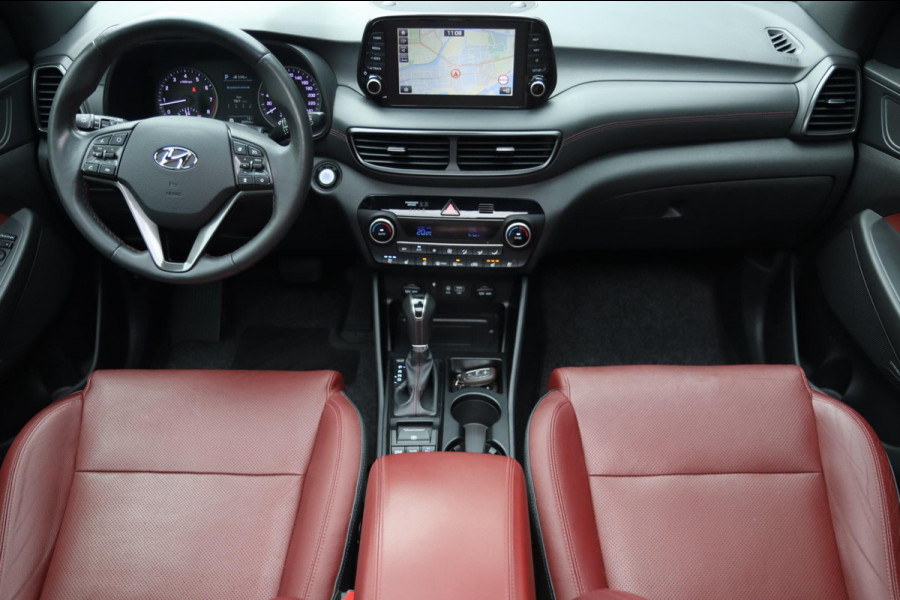 Hyundai Tucson 1.6 T-GDi Premium 4WD / PANO / LEDER / 360 / VOLLEDIG UITGEVOERD! Hyundai Tucson 1.6 T-GDi Premium 4WD / PANO / LEDER / 360 / VOLLEDIG UITGEVOERD!