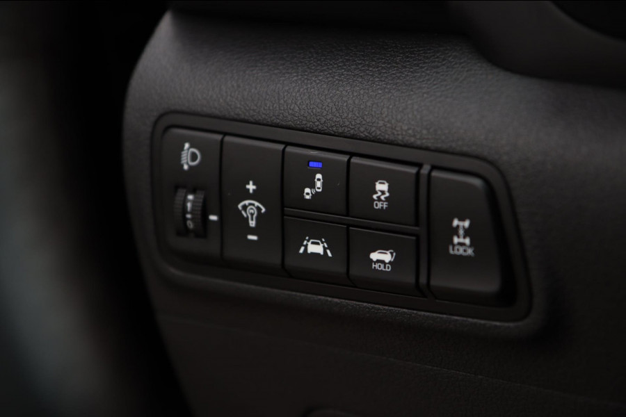 Hyundai Tucson 1.6 T-GDi Premium 4WD / PANO / LEDER / 360 / VOLLEDIG UITGEVOERD! Hyundai Tucson 1.6 T-GDi Premium 4WD / PANO / LEDER / 360 / VOLLEDIG UITGEVOERD!