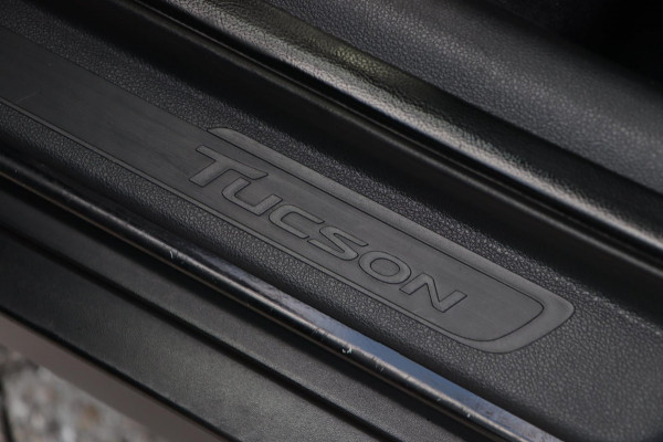 Hyundai Tucson 1.6 T-GDi Premium 4WD / PANO / LEDER / 360 / VOLLEDIG UITGEVOERD! Hyundai Tucson 1.6 T-GDi Premium 4WD / PANO / LEDER / 360 / VOLLEDIG UITGEVOERD!
