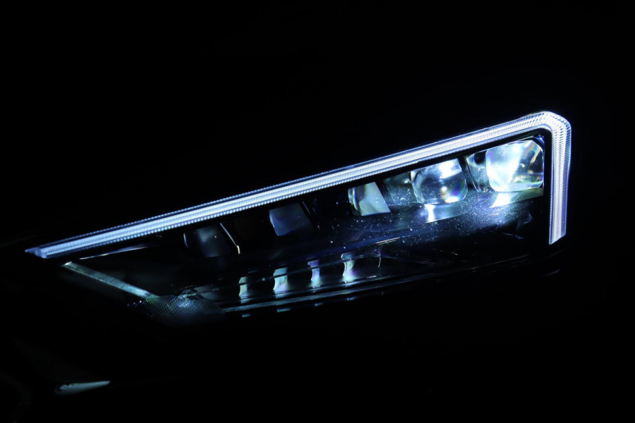 Hyundai Tucson 1.6 T-GDi Premium 4WD / PANO / LEDER / 360 / VOLLEDIG UITGEVOERD! Hyundai Tucson 1.6 T-GDi Premium 4WD / PANO / LEDER / 360 / VOLLEDIG UITGEVOERD!