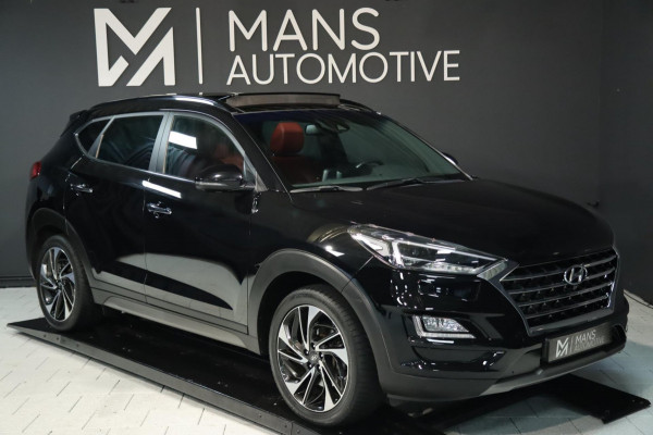 Hyundai Tucson 1.6 T-GDi Premium 4WD / PANO / LEDER / 360 / VOLLEDIG UITGEVOERD! Hyundai Tucson 1.6 T-GDi Premium 4WD / PANO / LEDER / 360 / VOLLEDIG UITGEVOERD!