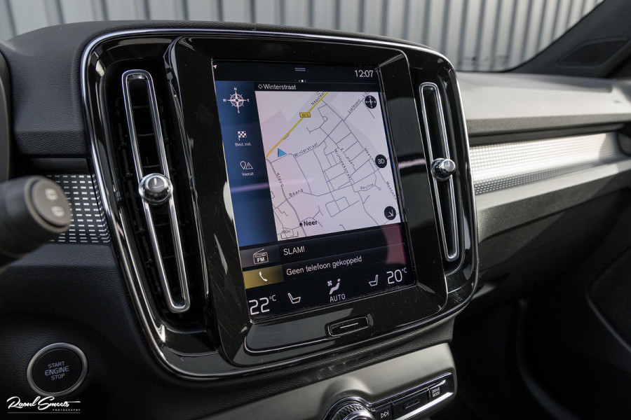 Volvo XC40 1.5 T5 Recharge R-Design | Adaptieve cruise | Panorama dak | Harman Kardon | Zwenkbare trekhaak | Volvo XC40 1.5 T5 Recharge R-Design | Adaptieve cruise | Panorama dak | Harman Kardon | Zwenkbare trekhaak |