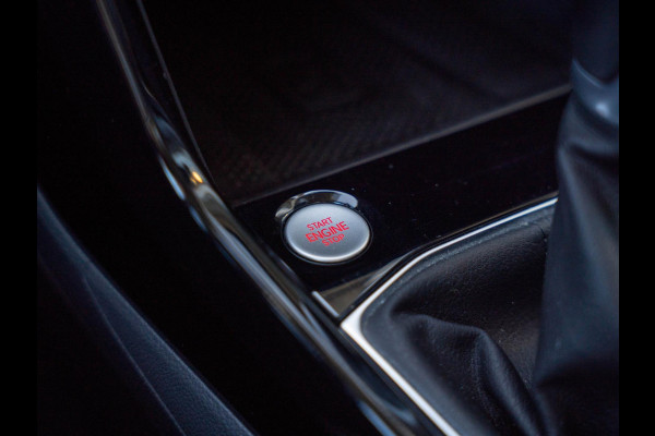 Volkswagen T-Cross 1.0 TSI Style / Camera / ACC / Carplay / Navi / DAB+