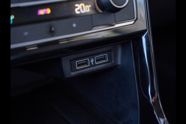 Volkswagen T-Cross 1.0 TSI Style / Camera / ACC / Carplay / Navi / DAB+