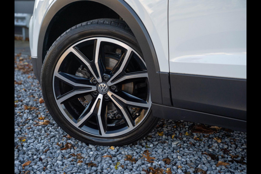 Volkswagen T-Cross 1.0 TSI Style / Camera / ACC / Carplay / Navi / DAB+