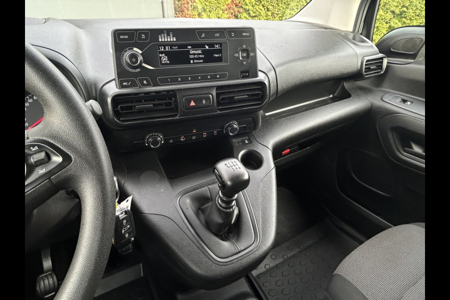 Opel Combo 1.5D 102 PK / L1H1 / 72.875 KM !! / AIRCO / CRUISE / BLUETOOTH / PDC Opel Combo 1.5D 102 PK / L1H1 / 72.875 KM !! / AIRCO / CRUISE / BLUETOOTH / PDC