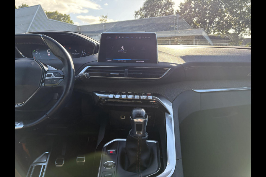 Peugeot 3008 1.2 PureTech GT Line | ZUID | 130pk | Trekhaak | Achteruitrijcamera | 18 inch | Navigatie | Virtuele Cockpit Peugeot 3008 1.2 PureTech GT Line | ZUID | 130pk | Trekhaak | Achteruitrijcamera | 18 inch | Navigatie | Virtuele Cockpit