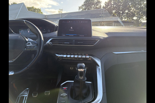 Peugeot 3008 1.2 PureTech GT Line | ZUID | 130pk | Trekhaak | Achteruitrijcamera | 18 inch | Navigatie | Virtuele Cockpit Peugeot 3008 1.2 PureTech GT Line | ZUID | 130pk | Trekhaak | Achteruitrijcamera | 18 inch | Navigatie | Virtuele Cockpit