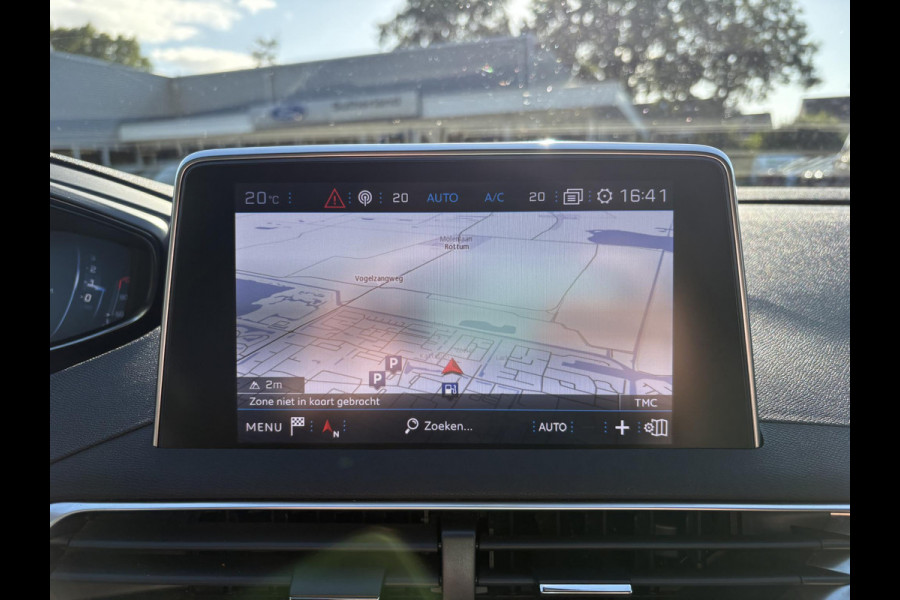 Peugeot 3008 1.2 PureTech GT Line | ZUID | 130pk | Trekhaak | Achteruitrijcamera | 18 inch | Navigatie | Virtuele Cockpit Peugeot 3008 1.2 PureTech GT Line | ZUID | 130pk | Trekhaak | Achteruitrijcamera | 18 inch | Navigatie | Virtuele Cockpit