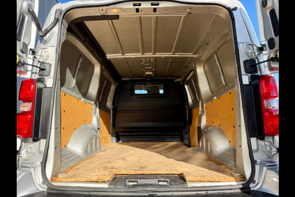 Peugeot Expert 231L 2.0 BlueHDI automaat 180pk Premium Pack, CarPlay, Xenon Peugeot Expert 231L 2.0 BlueHDI automaat 180pk Premium Pack, CarPlay, Xenon