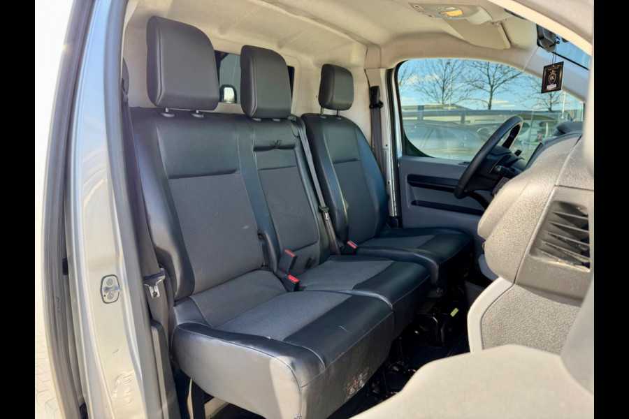 Peugeot Expert 231L 2.0 BlueHDI automaat 180pk Premium Pack, CarPlay, Xenon Peugeot Expert 231L 2.0 BlueHDI automaat 180pk Premium Pack, CarPlay, Xenon