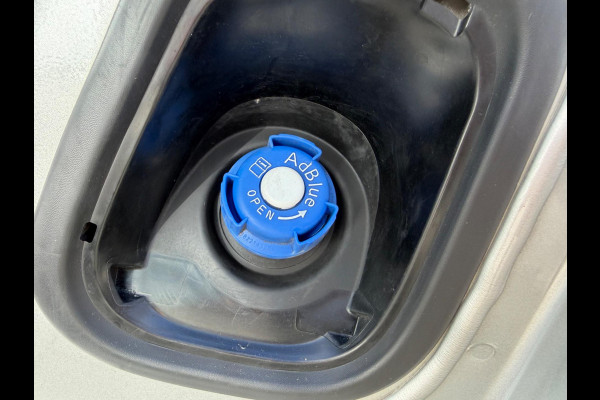 Peugeot Expert 231L 2.0 BlueHDI automaat 180pk Premium Pack, CarPlay, Xenon Peugeot Expert 231L 2.0 BlueHDI automaat 180pk Premium Pack, CarPlay, Xenon