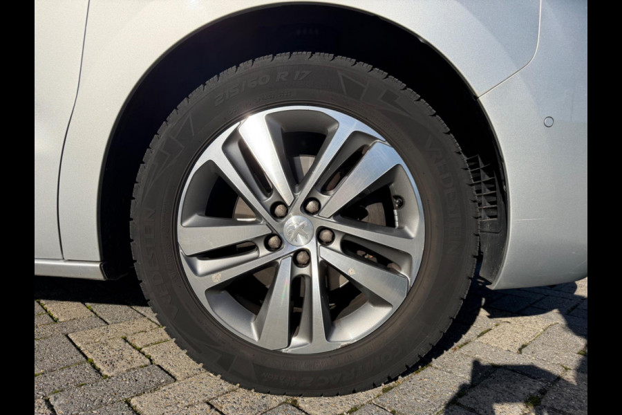 Peugeot Expert 231L 2.0 BlueHDI automaat 180pk Premium Pack, CarPlay, Xenon Peugeot Expert 231L 2.0 BlueHDI automaat 180pk Premium Pack, CarPlay, Xenon