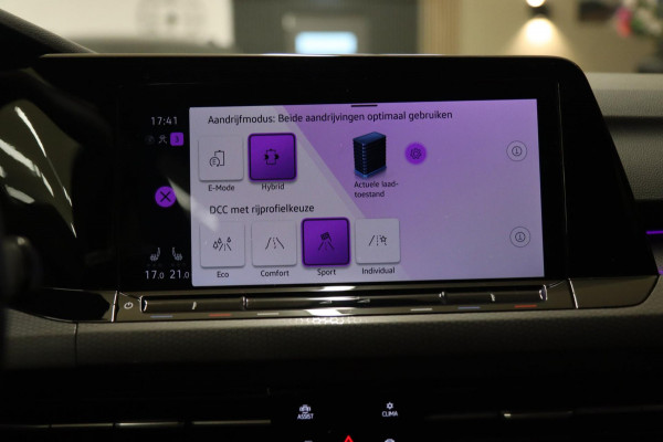 Volkswagen Golf 1.4 eHybrid GTE /PANO/IQLIGHT/CAM/CARPLAY/ACC/LANE ASSIST/VOL