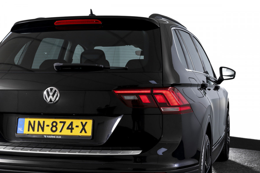 Volkswagen Tiguan 1.4 TSI Comfortline 125 PK | Elek. Trekhaak | Cruise | PDC | NAV | ECC | LM 20" | Volkswagen Tiguan 1.4 TSI Comfortline 125 PK | Elek. Trekhaak | Cruise | PDC | NAV | ECC | LM 20" |