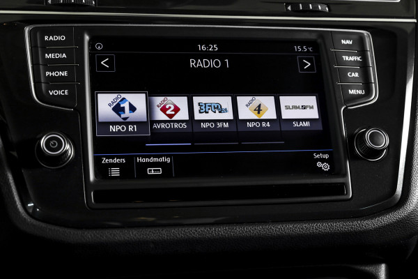 Volkswagen Tiguan 1.4 TSI Comfortline 125 PK | Elek. Trekhaak | Cruise | PDC | NAV | ECC | LM 20" | Volkswagen Tiguan 1.4 TSI Comfortline 125 PK | Elek. Trekhaak | Cruise | PDC | NAV | ECC | LM 20" |