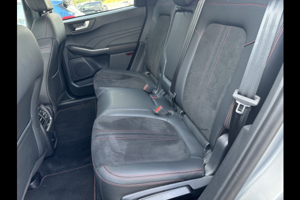 Ford Kuga 2.5 PHEV ST-Line X TECHPACK! WINTERPACK! Ford Kuga 2.5 PHEV ST-Line X TECHPACK! WINTERPACK!