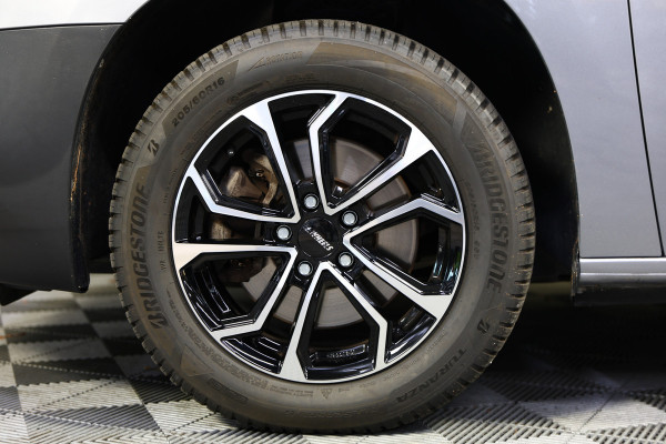 Toyota PROACE CITY 1.5 D-4D Live Long AIRCO CRUISE PDC R schuifdeur '22 Toyota PROACE CITY 1.5 D-4D Live Long AIRCO CRUISE PDC R schuifdeur '22