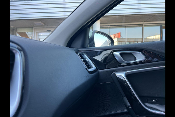 Kia Ceed Sportswagon 1.0 T-GDi DynamicPlusLine Camera | Navi | H-Leder | Stuur-/Stoelverwarming | Clima | Key-Less | Apple CarPlay/Android Auto | PDC | Cruise | LED |