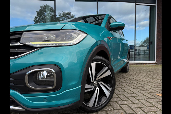Volkswagen T-Cross 1.0 TSI 116pk Style R Line - Automaat - Navi - Winterpakket - Parkeerhulp Volkswagen T-Cross 1.0 TSI 116pk Style R Line - Automaat - Navi - Winterpakket - Parkeerhulp