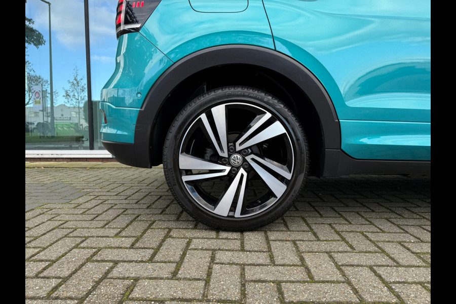 Volkswagen T-Cross 1.0 TSI 116pk Style R Line - Automaat - Navi - Winterpakket - Parkeerhulp Volkswagen T-Cross 1.0 TSI 116pk Style R Line - Automaat - Navi - Winterpakket - Parkeerhulp