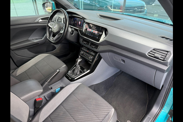 Volkswagen T-Cross 1.0 TSI 116pk Style R Line - Automaat - Navi - Winterpakket - Parkeerhulp Volkswagen T-Cross 1.0 TSI 116pk Style R Line - Automaat - Navi - Winterpakket - Parkeerhulp