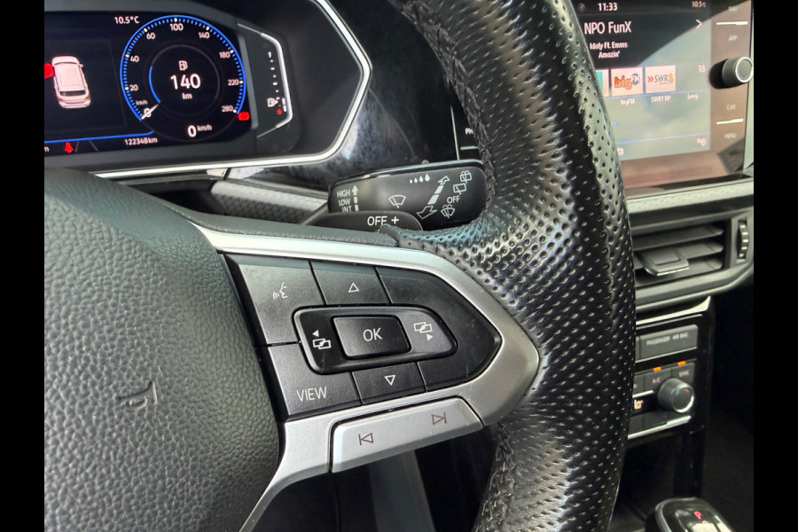 Volkswagen T-Cross 1.0 TSI 116pk Style R Line - Automaat - Navi - Winterpakket - Parkeerhulp Volkswagen T-Cross 1.0 TSI 116pk Style R Line - Automaat - Navi - Winterpakket - Parkeerhulp