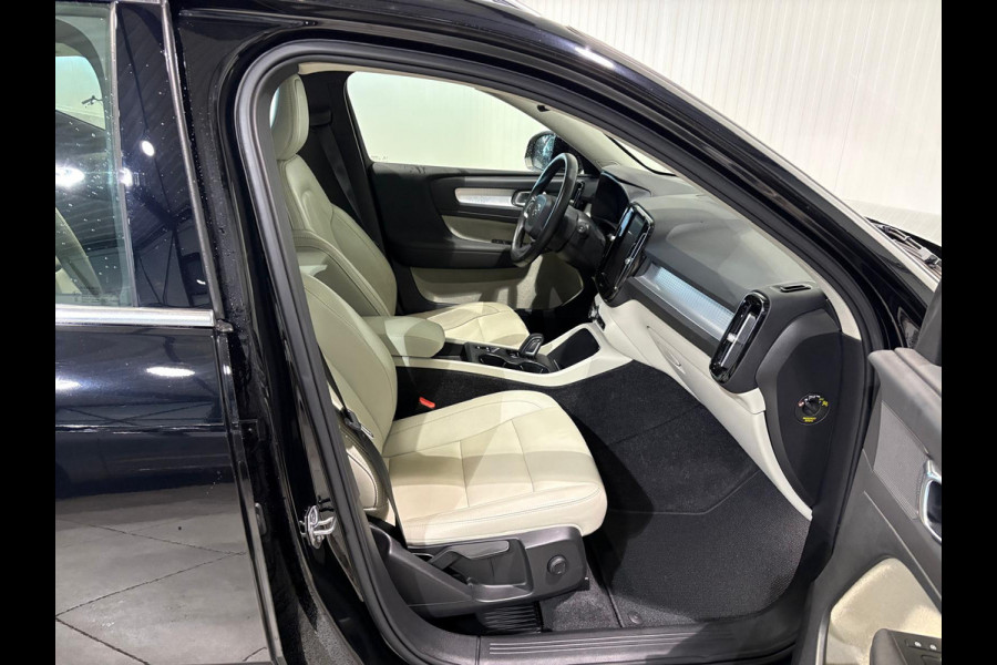 Volvo XC40 T5 Aut. Plug-In Hybrid Inscription Leder Parkeercamera 262pk Volvo XC40 T5 Aut. Plug-In Hybrid Inscription Leder Parkeercamera 262pk