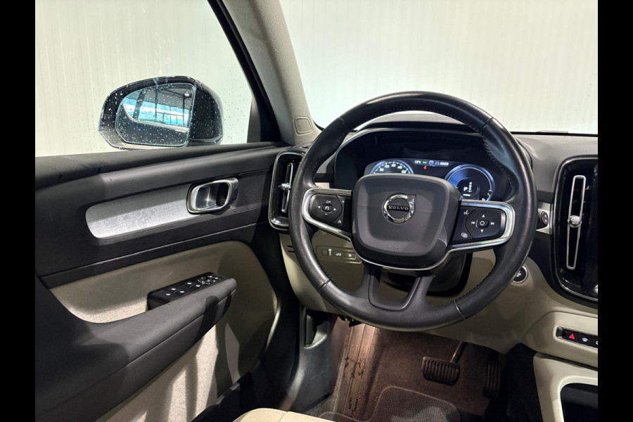Volvo XC40 T5 Aut. Plug-In Hybrid Inscription Leder Parkeercamera 262pk Volvo XC40 T5 Aut. Plug-In Hybrid Inscription Leder Parkeercamera 262pk