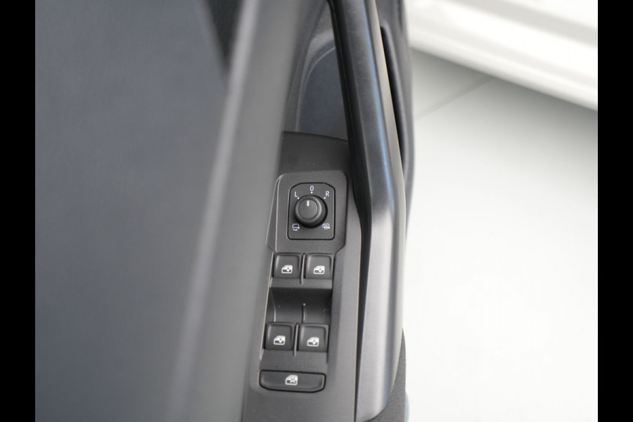 Volkswagen Polo 1.0 TSI 95pk Life Navi via app Pdc Acc Clima 341 Volkswagen Polo 1.0 TSI 95pk Life Navi via app Pdc Acc Clima 341