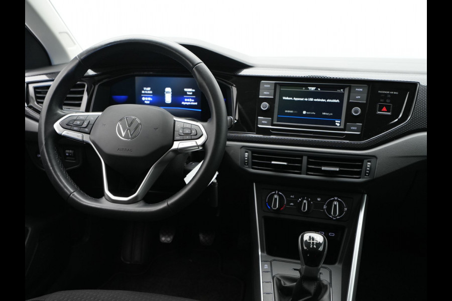 Volkswagen Polo 1.0 TSI 95pk Life Navi via app Pdc Acc Clima 341 Volkswagen Polo 1.0 TSI 95pk Life Navi via app Pdc Acc Clima 341