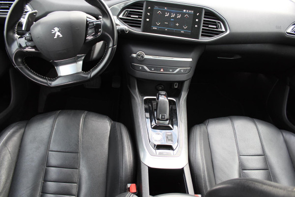 Peugeot 308 SW 1.2 PureTech Blue Lease Premium AUTOMAAT LEDER NAP /MEDIA/PANO CAMERA - PARKEERSENSOREN Peugeot 308 SW 1.2 PureTech Blue Lease Premium AUTOMAAT LEDER NAP /MEDIA/PANO CAMERA - PARKEERSENSOREN