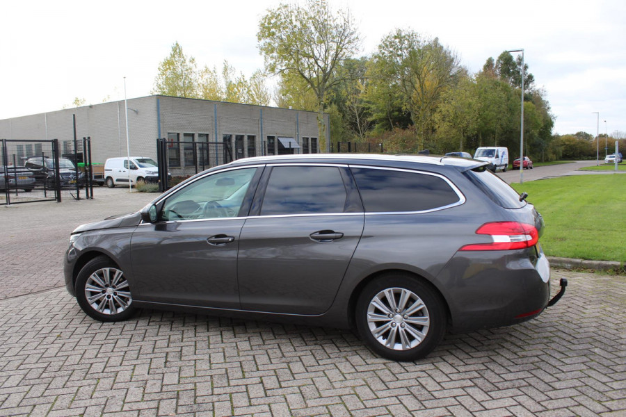 Peugeot 308 SW 1.2 PureTech Blue Lease Premium AUTOMAAT LEDER NAP /MEDIA/PANO CAMERA - PARKEERSENSOREN Peugeot 308 SW 1.2 PureTech Blue Lease Premium AUTOMAAT LEDER NAP /MEDIA/PANO CAMERA - PARKEERSENSOREN