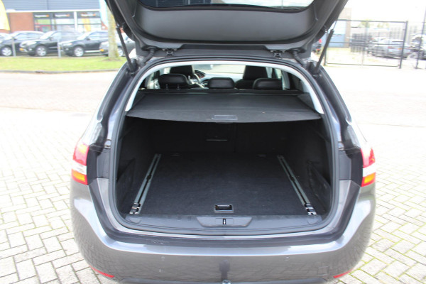 Peugeot 308 SW 1.2 PureTech Blue Lease Premium AUTOMAAT LEDER NAP /MEDIA/PANO CAMERA - PARKEERSENSOREN Peugeot 308 SW 1.2 PureTech Blue Lease Premium AUTOMAAT LEDER NAP /MEDIA/PANO CAMERA - PARKEERSENSOREN