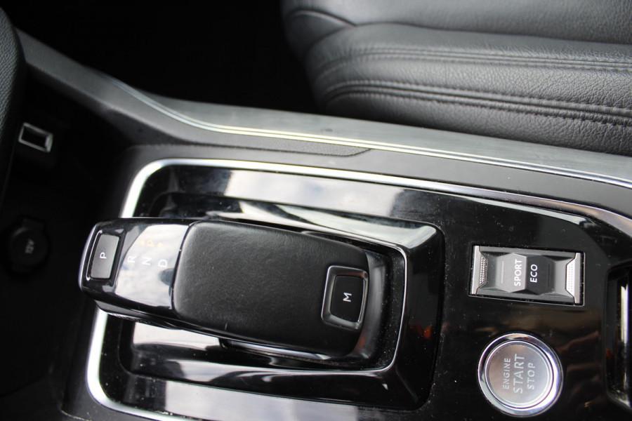 Peugeot 308 SW 1.2 PureTech Blue Lease Premium AUTOMAAT LEDER NAP /MEDIA/PANO CAMERA - PARKEERSENSOREN Peugeot 308 SW 1.2 PureTech Blue Lease Premium AUTOMAAT LEDER NAP /MEDIA/PANO CAMERA - PARKEERSENSOREN