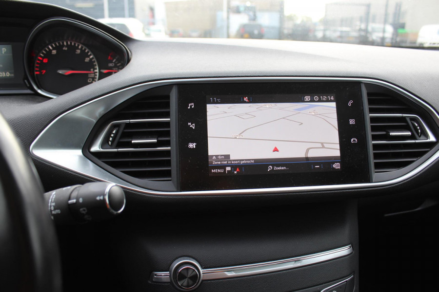 Peugeot 308 SW 1.2 PureTech Blue Lease Premium AUTOMAAT LEDER NAP /MEDIA/PANO CAMERA - PARKEERSENSOREN Peugeot 308 SW 1.2 PureTech Blue Lease Premium AUTOMAAT LEDER NAP /MEDIA/PANO CAMERA - PARKEERSENSOREN