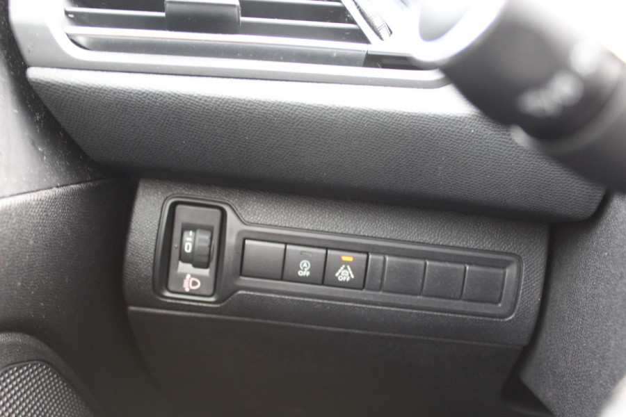 Peugeot 308 SW 1.2 PureTech Blue Lease Premium AUTOMAAT LEDER NAP /MEDIA/PANO CAMERA - PARKEERSENSOREN Peugeot 308 SW 1.2 PureTech Blue Lease Premium AUTOMAAT LEDER NAP /MEDIA/PANO CAMERA - PARKEERSENSOREN