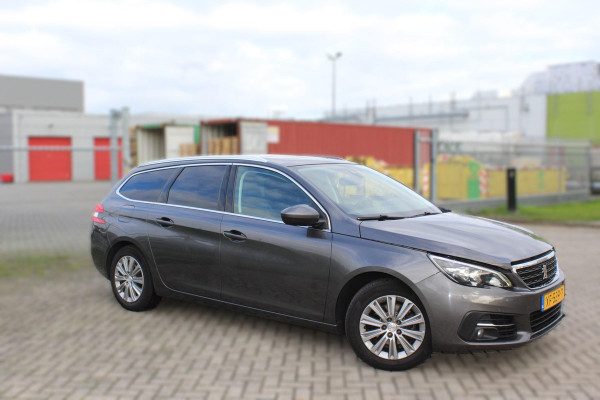 Peugeot 308 SW 1.2 PureTech Blue Lease Premium AUTOMAAT LEDER NAP /MEDIA/PANO CAMERA - PARKEERSENSOREN Peugeot 308 SW 1.2 PureTech Blue Lease Premium AUTOMAAT LEDER NAP /MEDIA/PANO CAMERA - PARKEERSENSOREN
