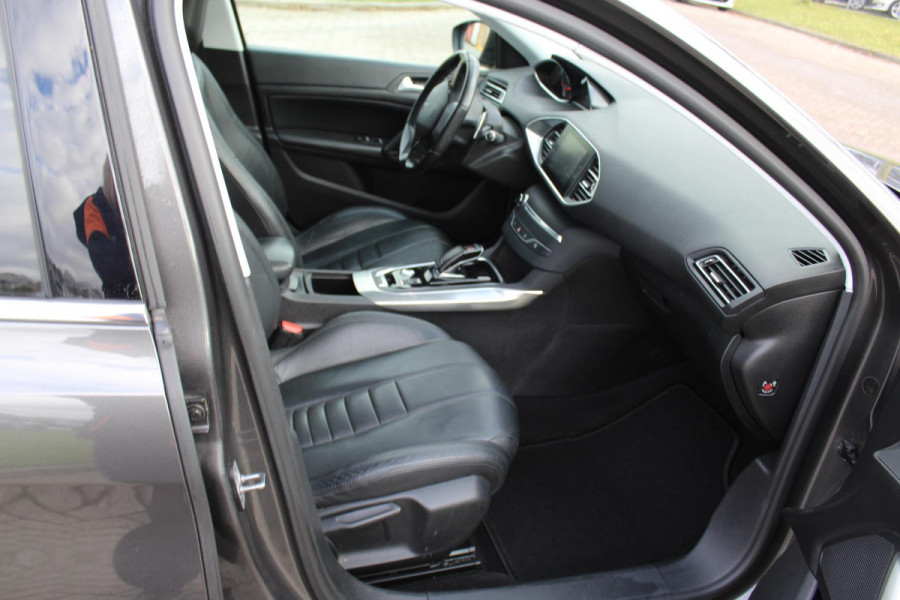 Peugeot 308 SW 1.2 PureTech Blue Lease Premium AUTOMAAT LEDER NAP /MEDIA/PANO CAMERA - PARKEERSENSOREN Peugeot 308 SW 1.2 PureTech Blue Lease Premium AUTOMAAT LEDER NAP /MEDIA/PANO CAMERA - PARKEERSENSOREN